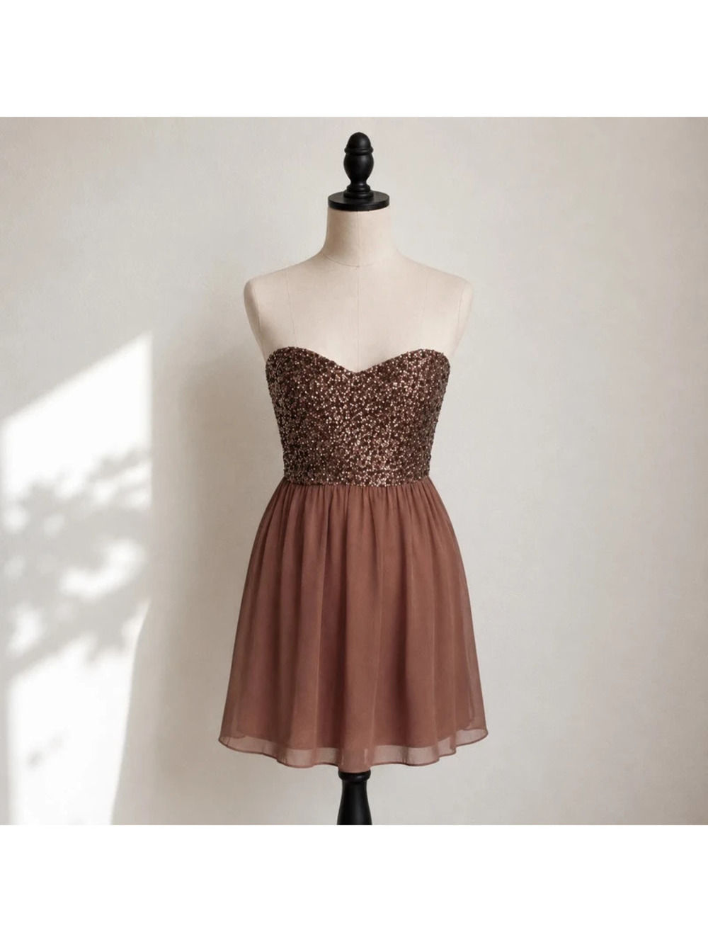 Parker Strapless Sequin Cocktail Dress Size S Taupe Champagne Party Prom Mini